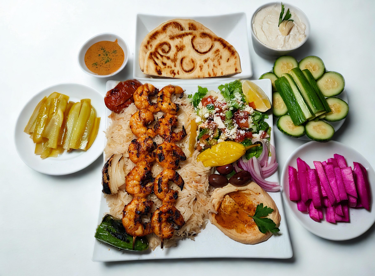 Order Fresh Mediterranean Food From Signal Hill
